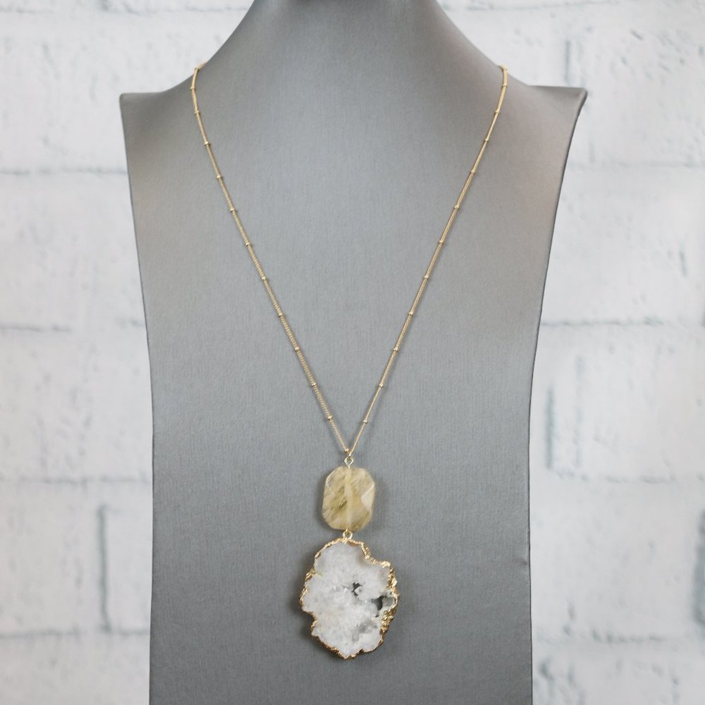 NWT Wish Natural Stone Necklace